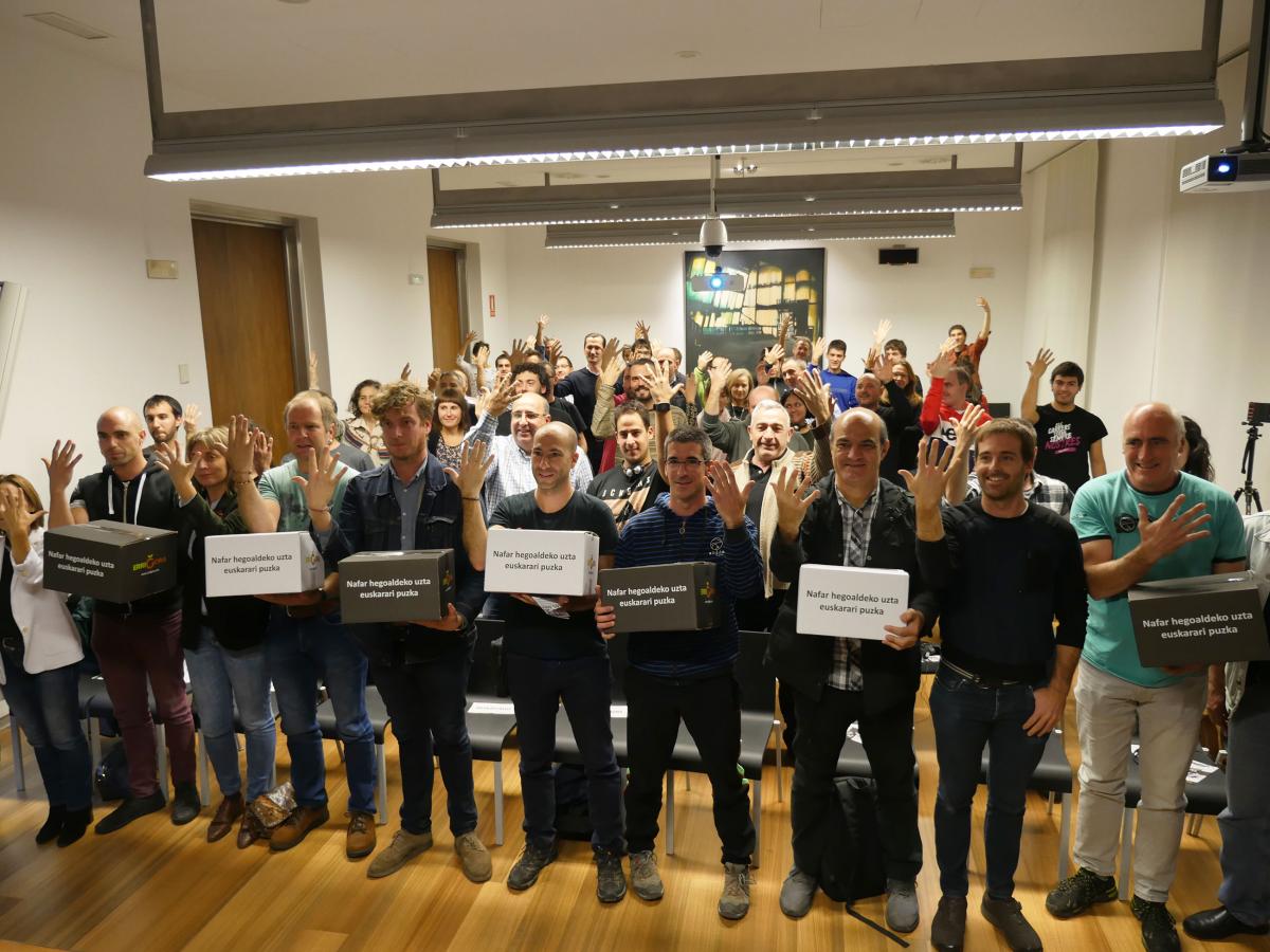 aurkezpena parlamentuan